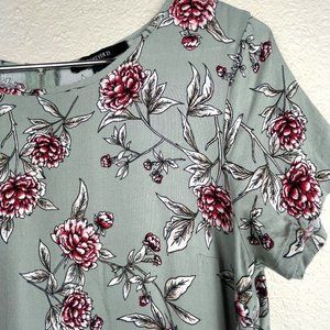 Forever 21 Floral Cap Sleeve Mini Shift Dress